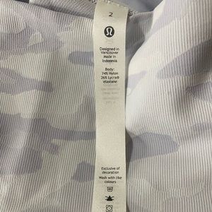 Lululemon Wunder under shorts